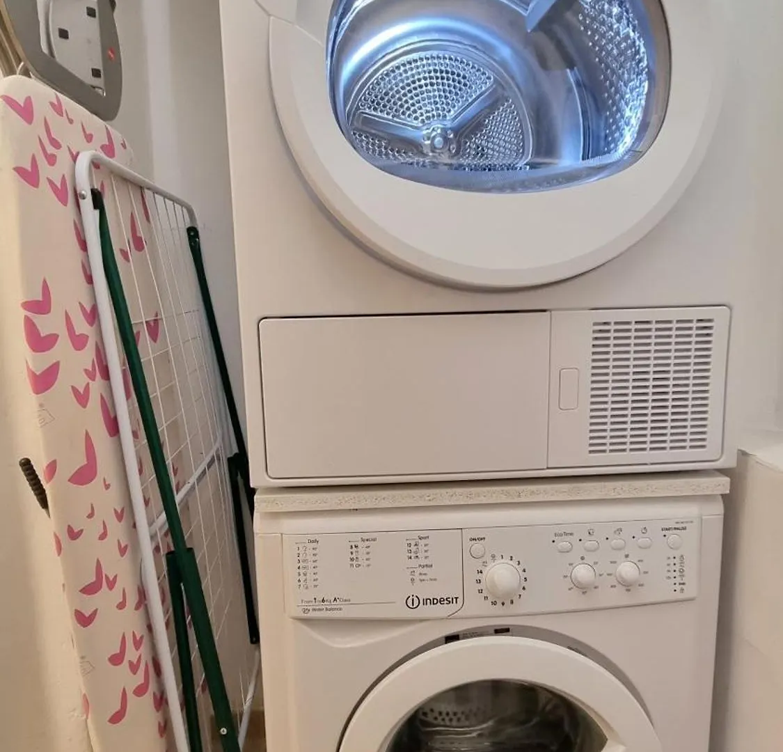 Daire Finnem Rentals Tyrsova Prag Çek Cumhuriyeti
