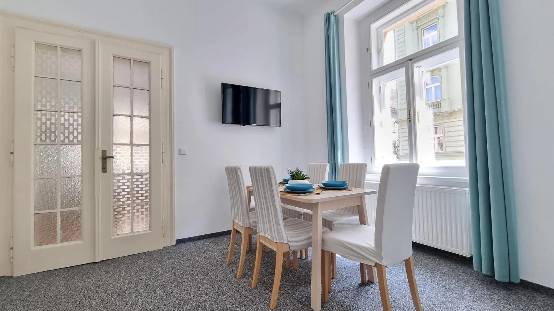 Finnem Rentals Tyrsova Prag Çek Cumhuriyeti
