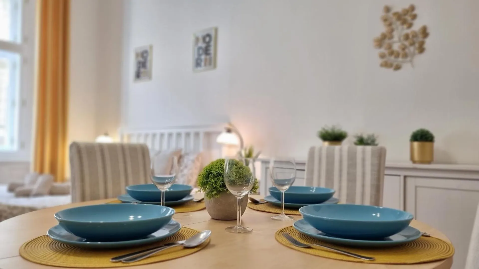 Finnem Rentals Tyrsova Praga